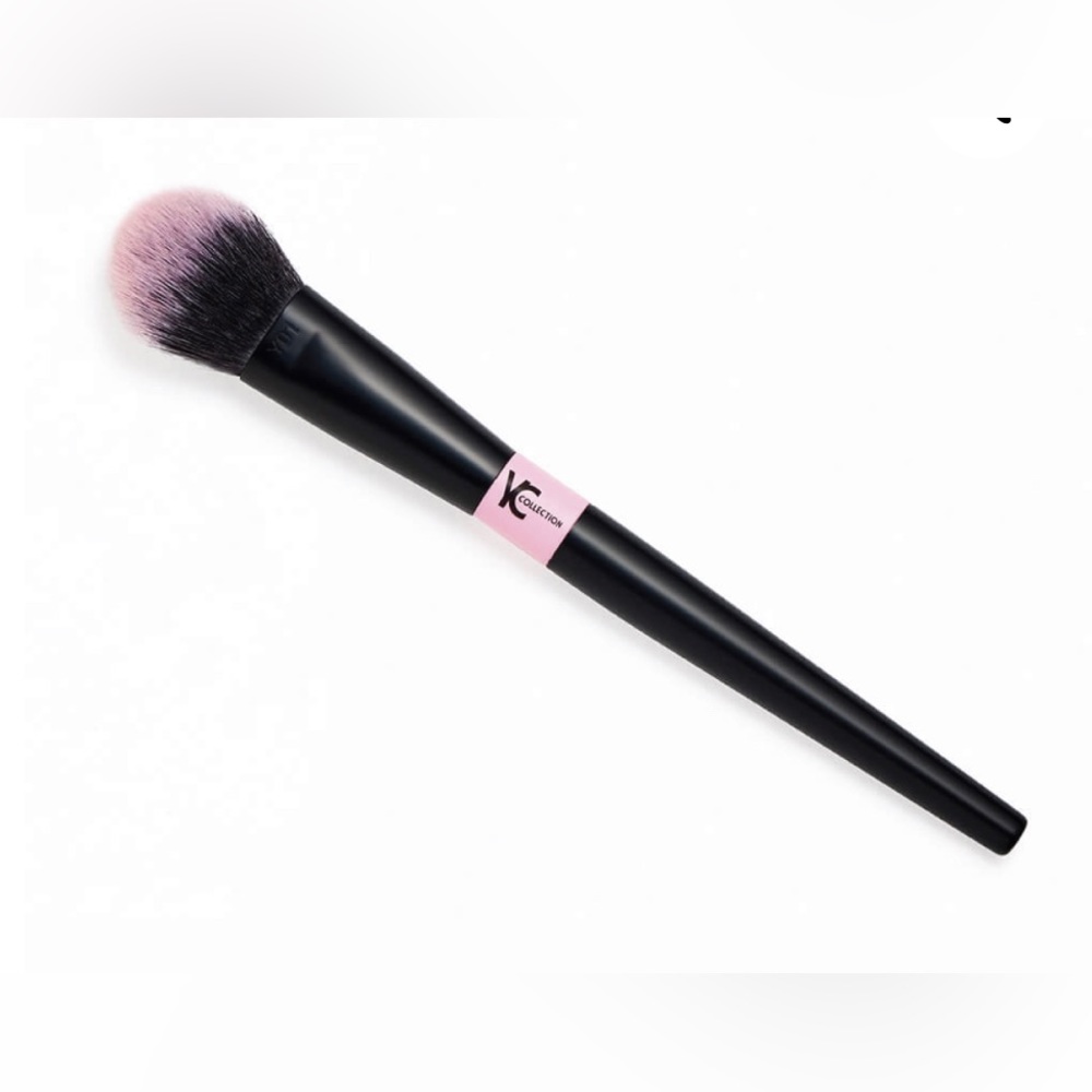 YC Collection | CHEEK Blush BRUSH